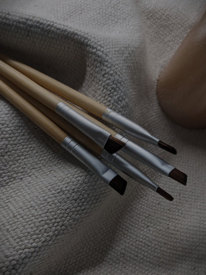 Wood Handled Angled Brow/Eyeliner Brush